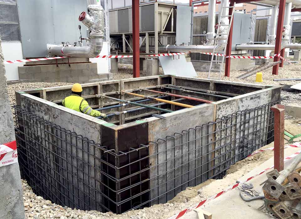 construyendo-deposito-industrial-aprovechamiento-aguas-hospital-Portada